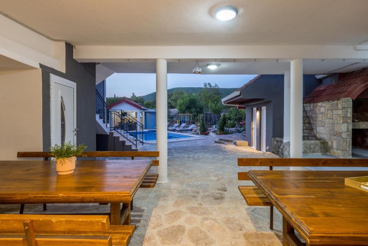 Holiday Home Luka Nova Sela Exterior foto